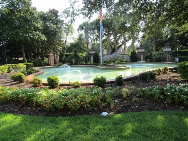 Photo - 703 Tradewind Ct