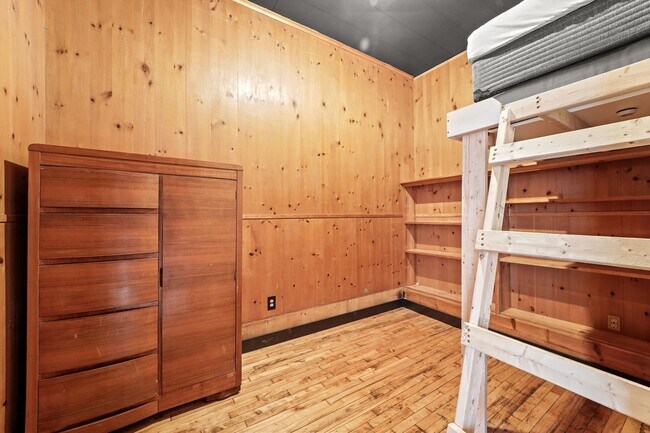 Photo - 136 Court St Unidad 2