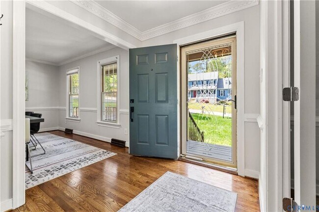 Photo - Spacious 5 Bedroom Home for Rent – Great Location!