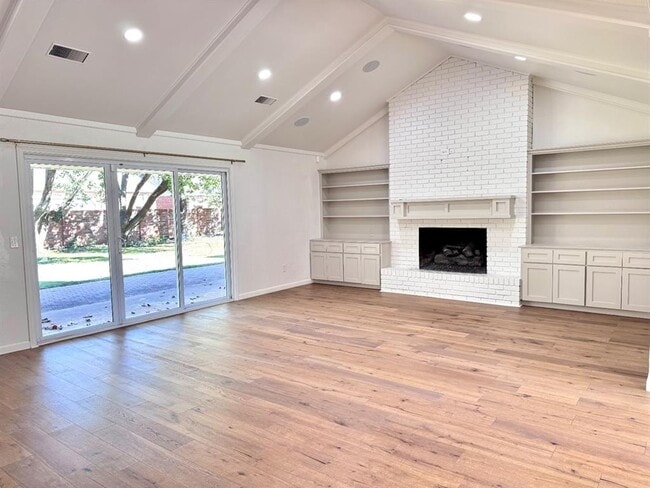 Photo - 3025 Regency Ct