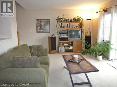 Photo - 151 Clairfields Dr E