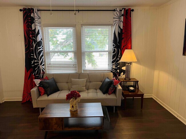 Photo - 301 E Lafayette St Unit 4