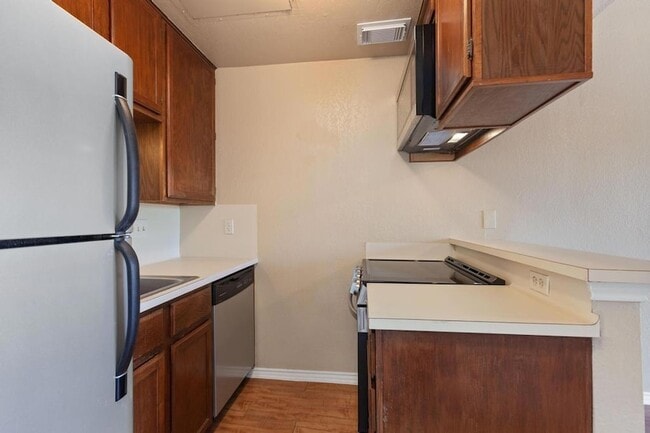 Photo - 601 Nelray Blvd Unit 17
