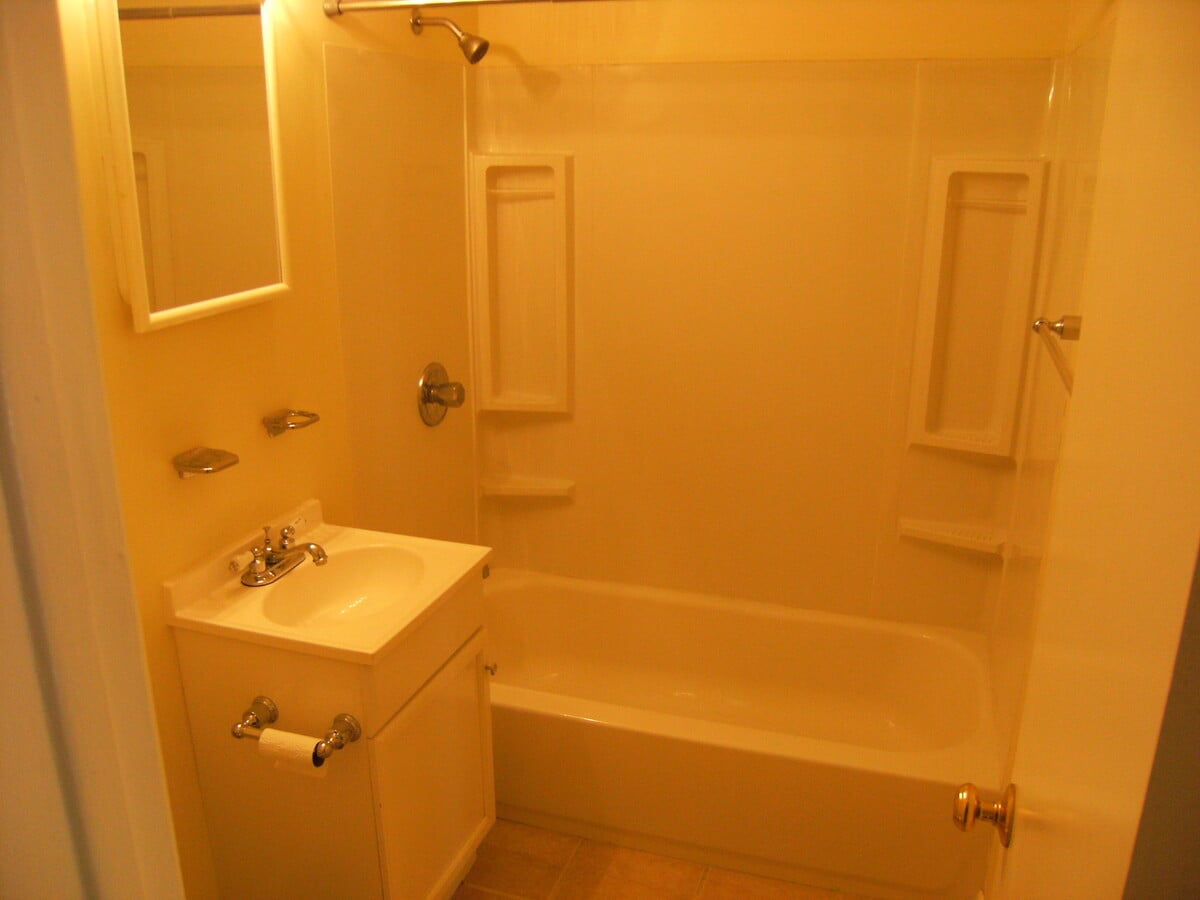 Photo - 608 N 50th St Unit 303