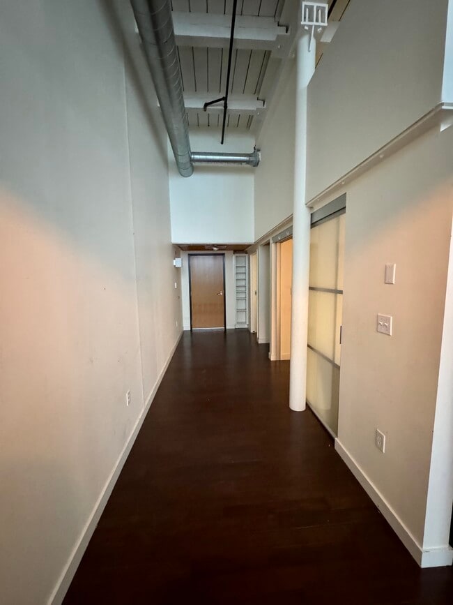 Photo - 1 Aberdeen Way Unit 107