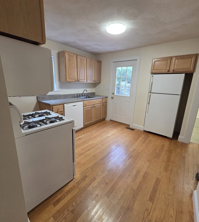 Building Photo - 7 Rifle Ct Rental