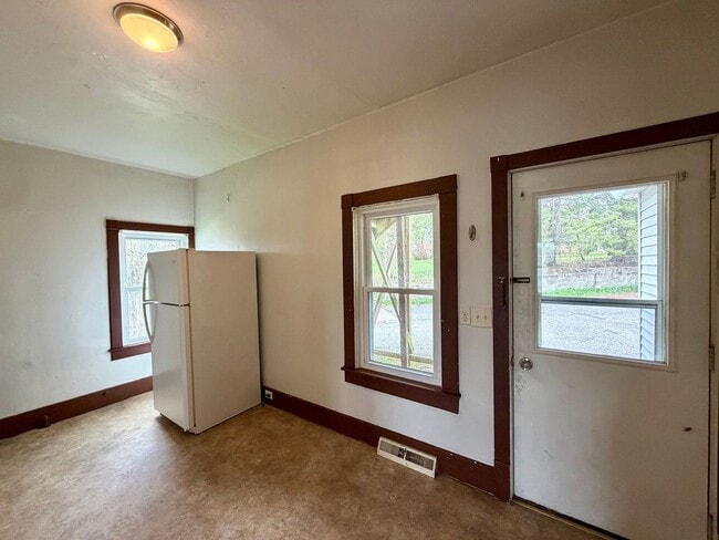 Photo - 1305 Merrill Ave Unidad #1