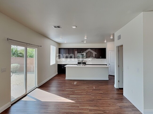 Photo - 5624 Blue Wonder St