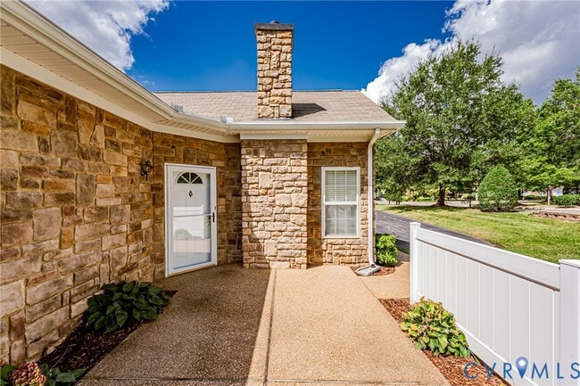 Photo - 7301 Norwood Pond Pl