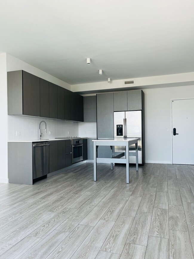 Vista de la cocina - 445 NW 26th St Unidad B1