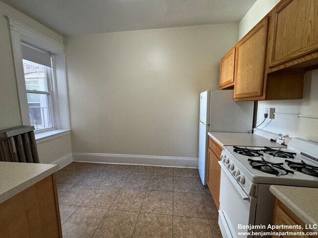 Photo - 1377 Commonwealth Ave Unit 5