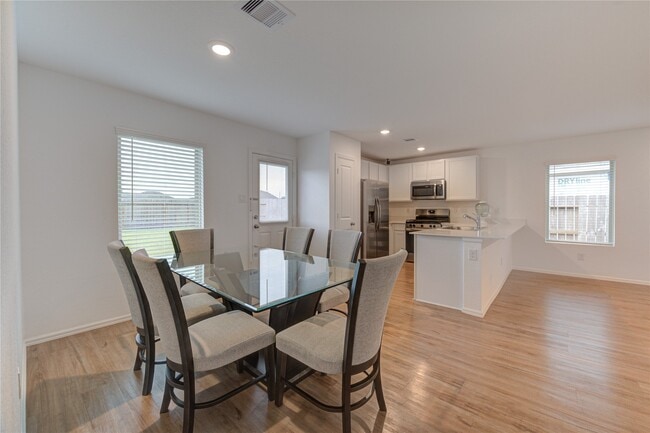 Building Photo - 3110 Spanish Oak Ln Rental