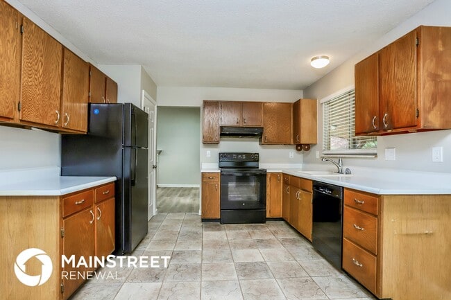 1133 Treetop Village Dr