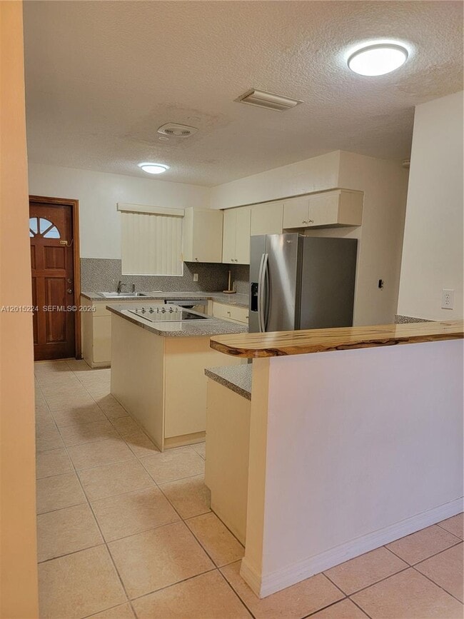 Photo - 6510 SW 20th St Unit 6510