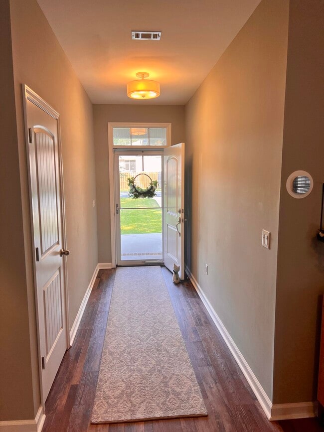 Photo - 248 Jefferson St