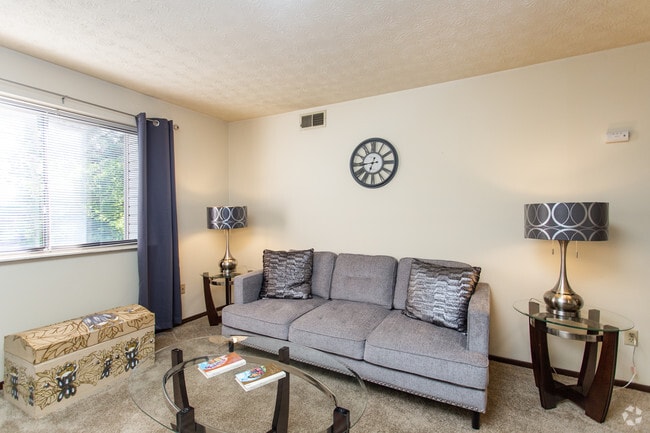 1BR, 1BA - 536 SF