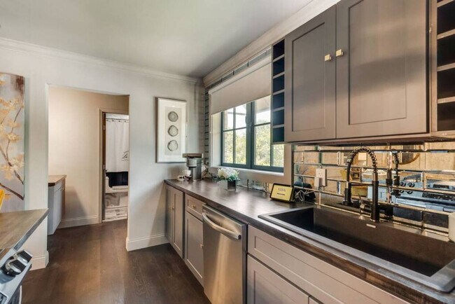 4803 Junius St Unit SI ID1571783P