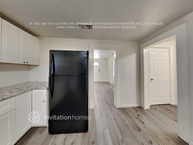 Photo - 5728 Kilpatrick Ave