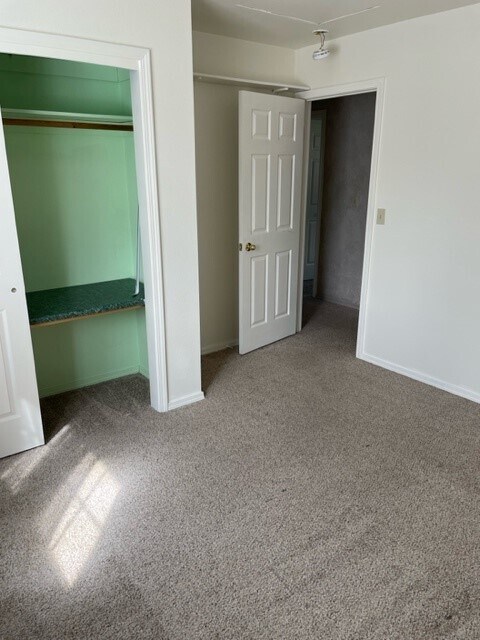 Photo - 301 W Helena Ave