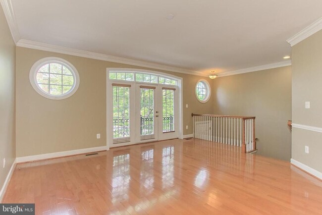 Photo - 146 Herndon Mill Cir