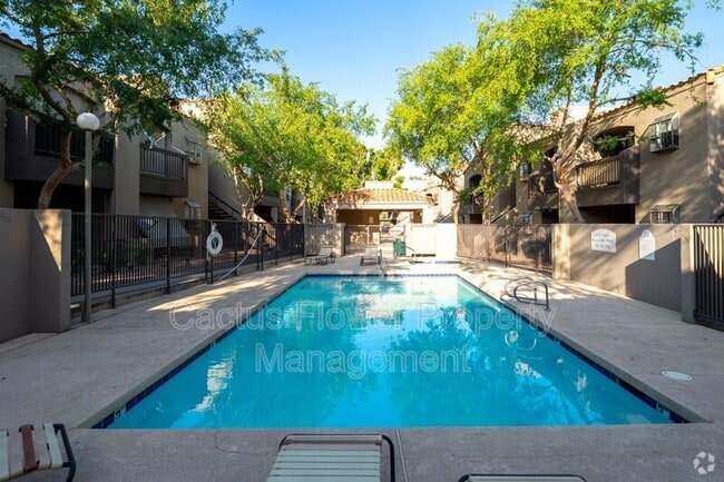 Building Photo - 747 S Extension Rd Unit #106 Rental