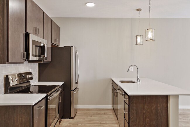 Photo - 756 NE Jackson St Unidad 308