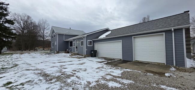 Side Door and Garage - 8295 Limeridge Rd
