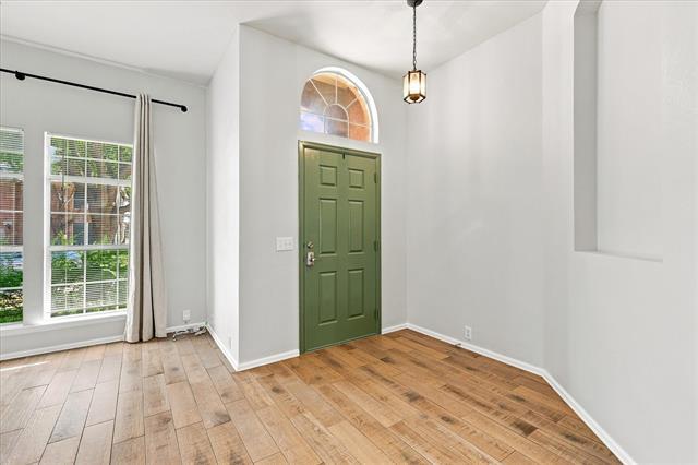 Photo - 2812 Thorncreek Ln