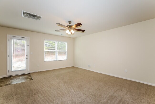 Photo - 110 Betty Ann Ln