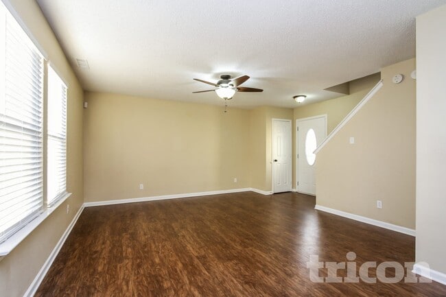 Photo - 151 Snowflake Cir