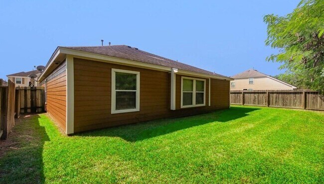 Photo - 16614 Hodgefield Ln
