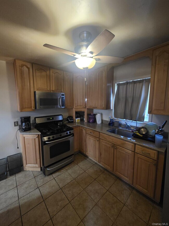 Photo - 183-15 145th Dr