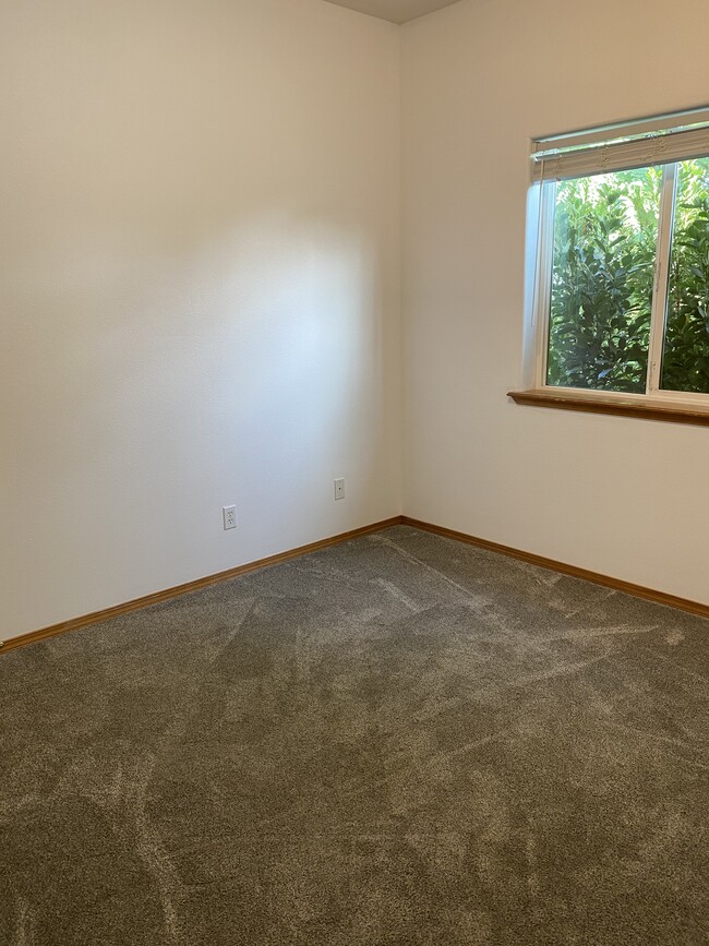 Photo - 276 NW schnabel ln