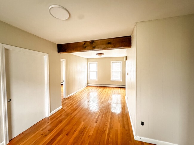 Photo - 24 Barker St