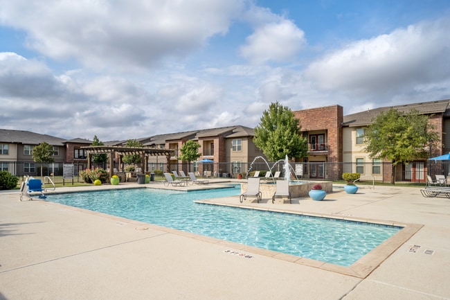 Building Photo - Anatole at City View Rental