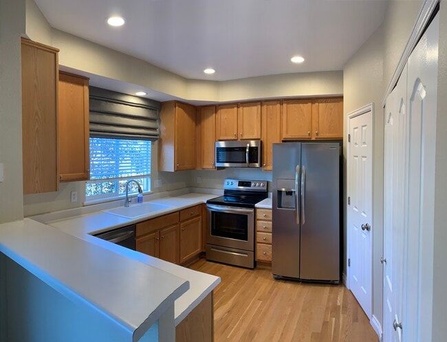 Building Photo - 6815 S Webster St Unit F Rental