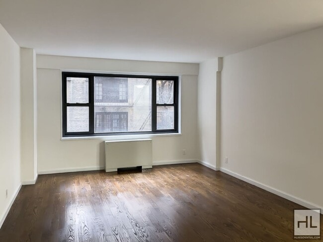 Building Photo - EAST 56 STREET