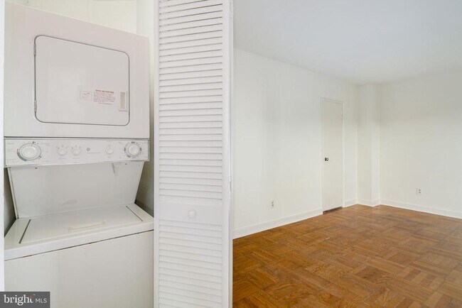 Photo - 2601 Pennsylvania Ave Unit 202