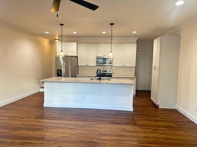 Photo - 1925 Cypress Ln