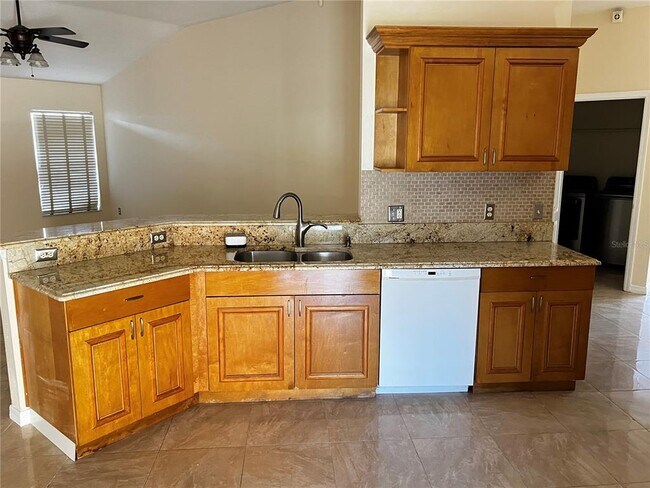 Photo - 6555 SW 62nd Ct