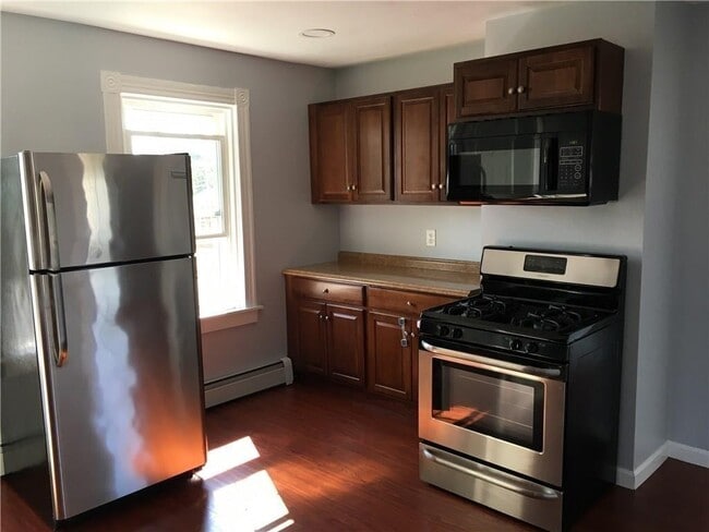 Photo - 16 Hobson Ave Unit 2