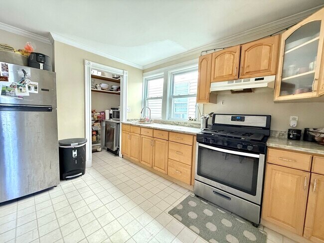 Photo - 19 Howell St Unit 2A