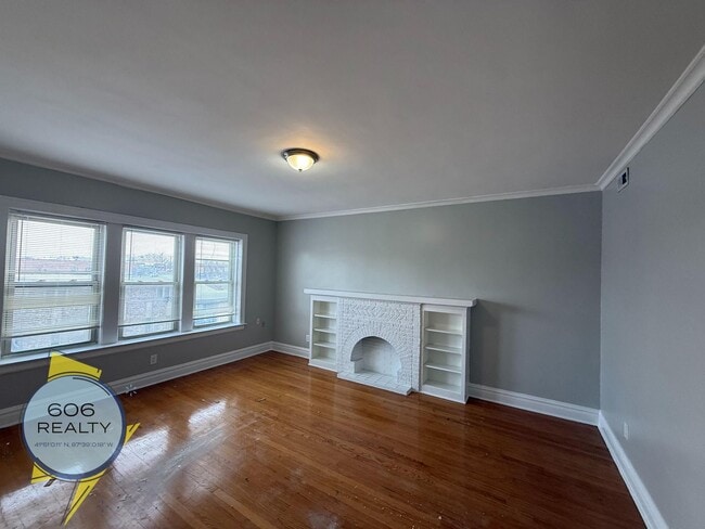 Photo - 2140 Clarence Ave Unidad 2S