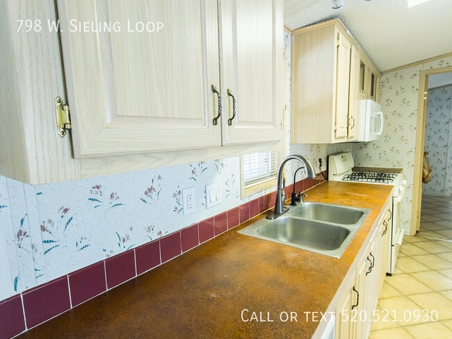 Photo - 798 W Sieling Loop