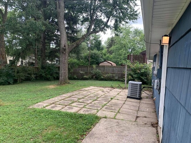 Photo - 4701 E Livingston Ave