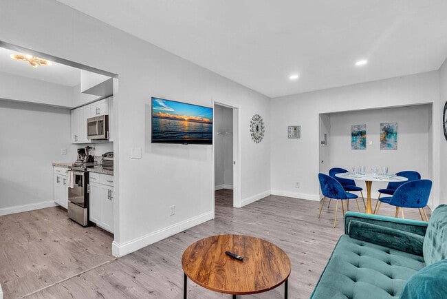 10004 E Bay Harbor Dr Unit SI ID1527182P