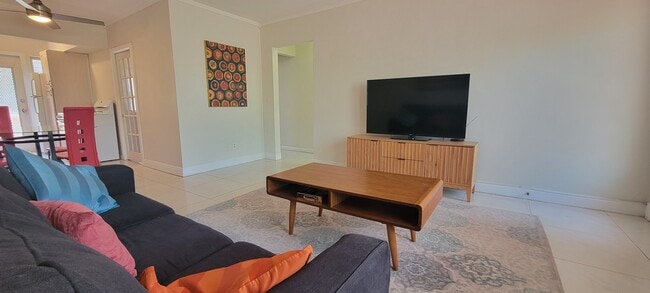 Photo - American Gardens Condominiums