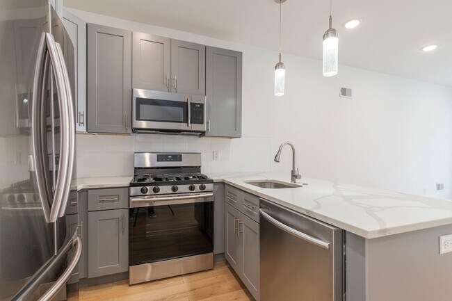 Photo - 2412 Master St Unidad #1