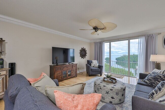 Photo - 1593 Pinellas Bayway S