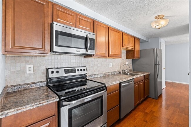Photo - 79 Sweetfern Ct